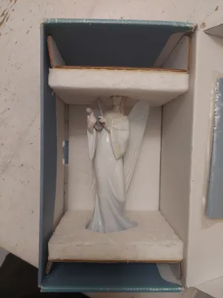 Lladrò Angelo con Arpa
