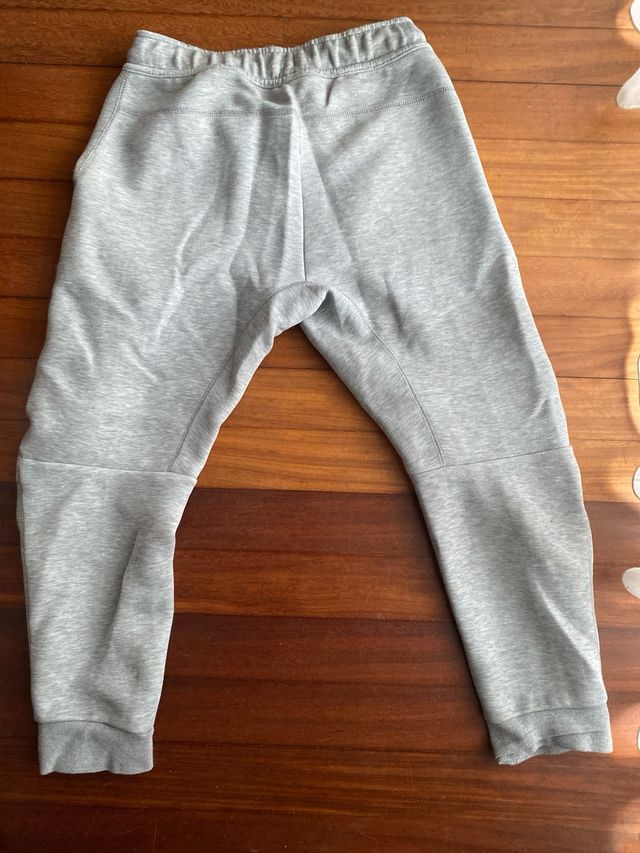 Pantalon Nike Tech Talla L Junior Gris