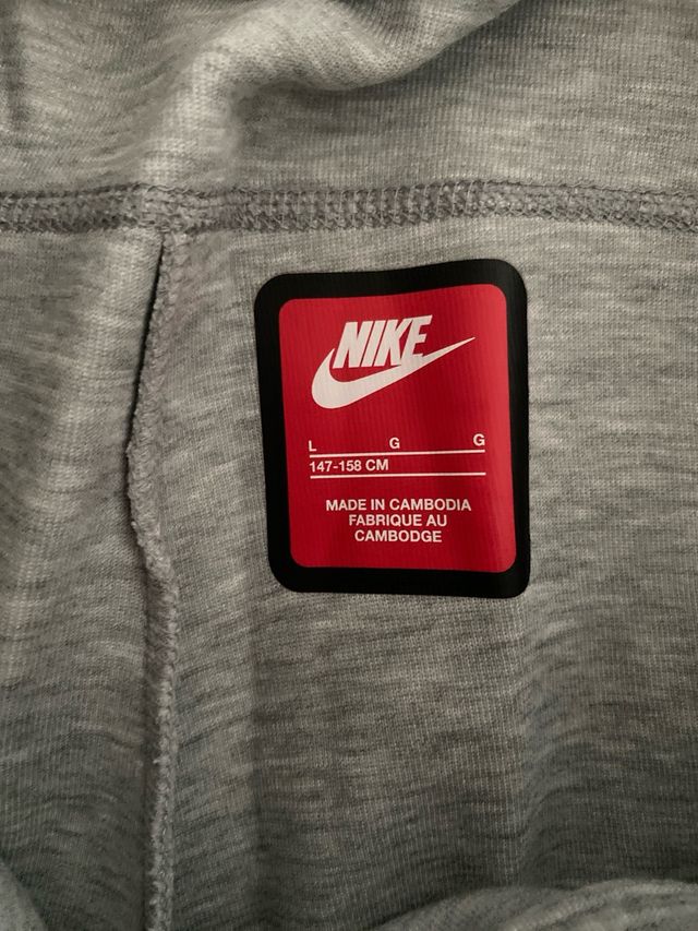 Pantalon Nike Tech Talla L Junior Gris