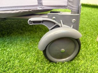 Cuna de viaje con colchón viscoelástico