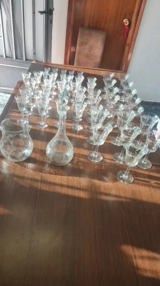 Juego Copas Cristal Grabado Vintage. 55 piezas