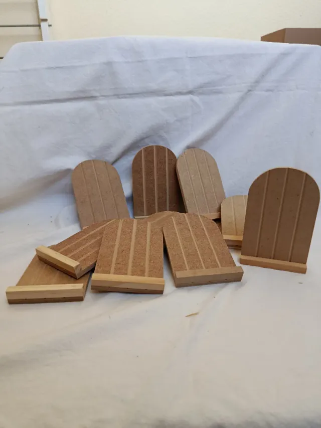 Puertas Ratón Pérez Madera