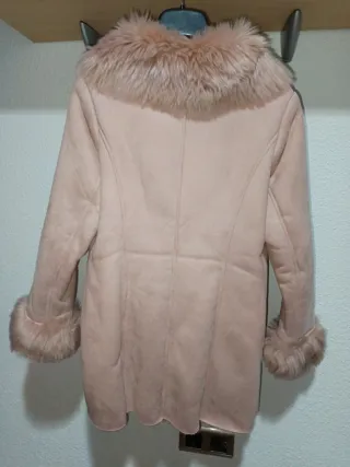 Chaquetón antelina rosa cuello pelo