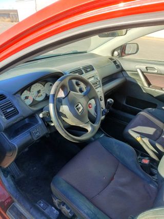 Honda Civic 2004 1.7cdti Sport 240.000km