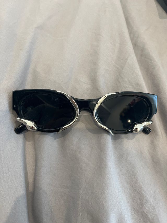 occhiali da sole serpente