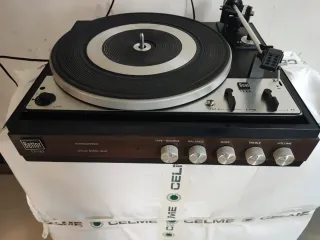 Tocadiscos Dual Bettor 1224