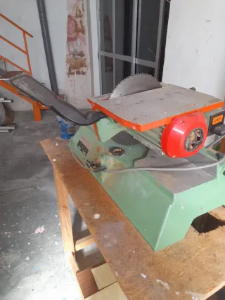 Sierra de corte para madera