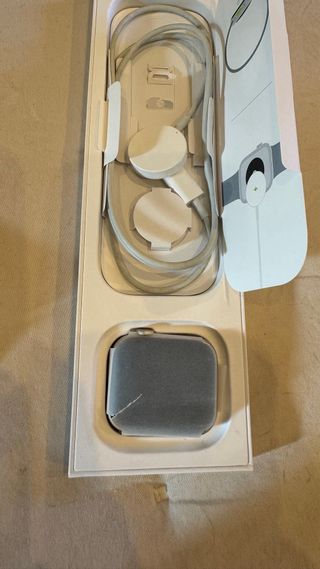 Apple Watch SE (2ª Gen) 44mm Starlight