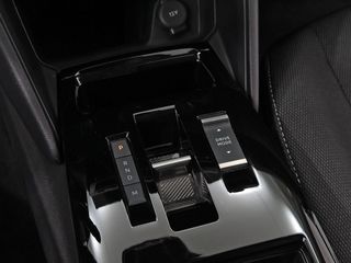 Citroën C4 Hybrid 136 e-DCS6 Plus