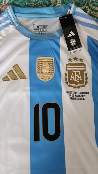 Maglia Messi 10 Argentina autografata con COA