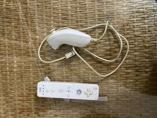 NEGOCIABLE Nintendo Wii Blanca