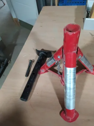 2 Caballete de coche rojo