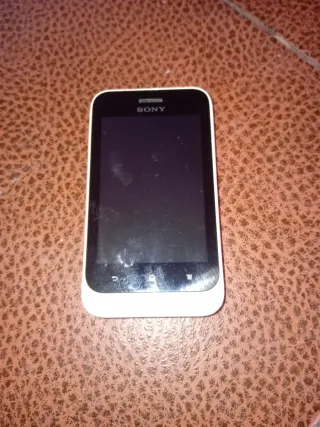 Cellulare Sony Bianco e Nero