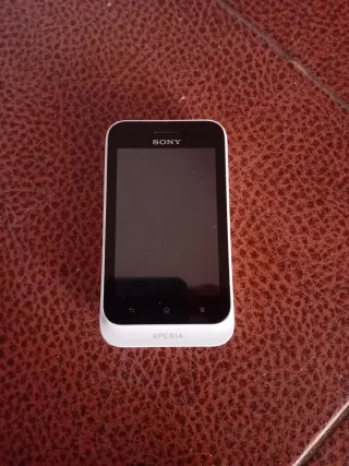 Cellulare Sony Bianco e Nero
