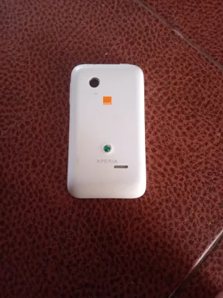 Cellulare Sony Bianco e Nero