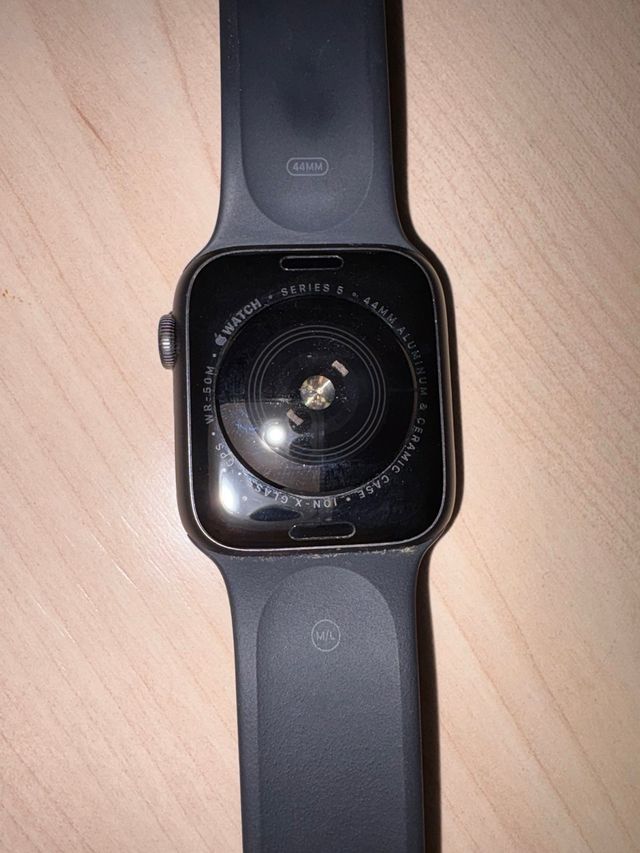 Apple Watch Serie 5 44mm Grigio Siderale