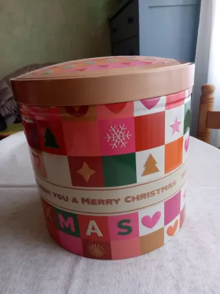 Caja grande de colección navideña