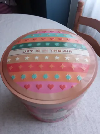 Caja grande de colección navideña