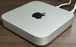 Mac Mini Late 2012 i7 16GB RAM SSD 250 giga