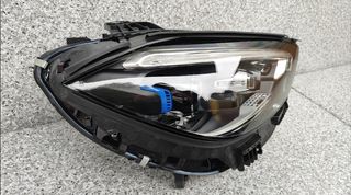 Faro Derecho Clase C W206 Full LED Digital 21-24