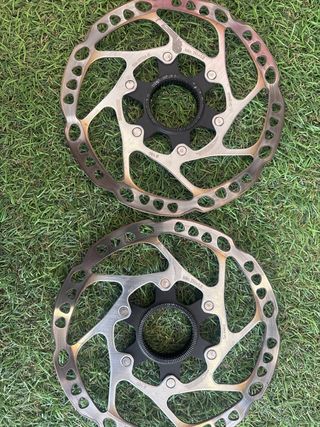 2 Discos Freno Shimano RT64 160mm