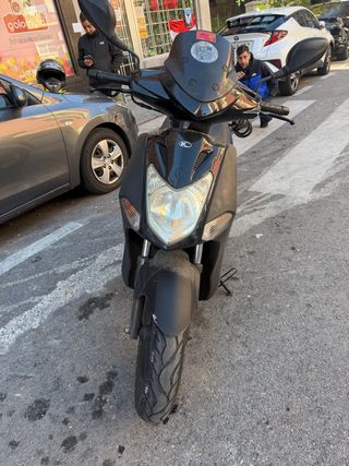 Kymco Agility 125 City Negra