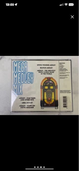 CD Mega Medley Mix - Grandes Éxitos Beatles