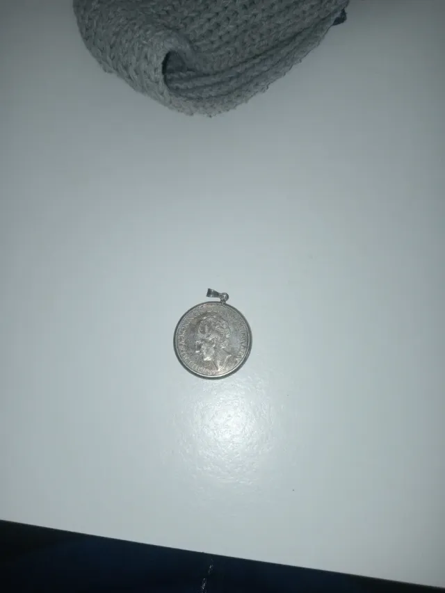 Moneda Antigua Colgante