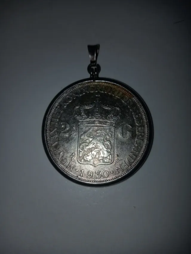 Moneda Antigua Colgante