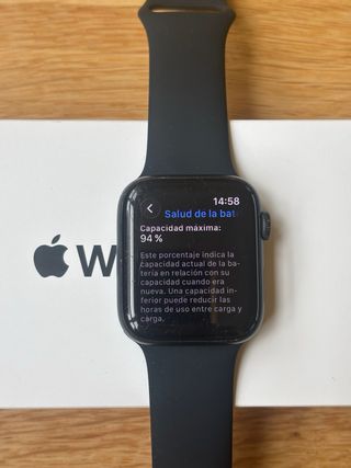 Apple Watch SE (2ª generazione, GPS + Cellulare) 44mm