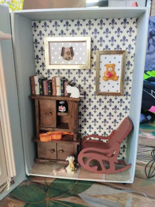 Scatola libro casa delle bambole.