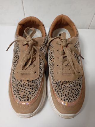 Zapatillas animal print/ leopardo