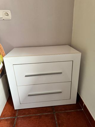 2 Comodini Bianchi in Legno