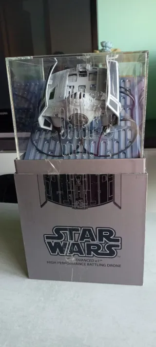 Dron Star Wars TIE Advanced x1