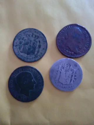 Lote de 4 monedas antiguas
