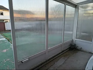 Portal aluminio policarbonato