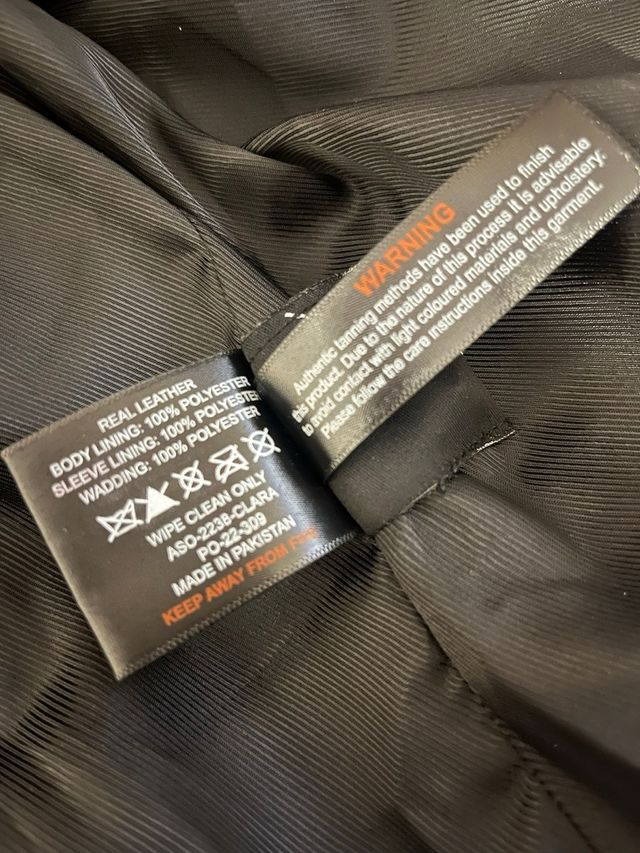 Chaqueta de Piel Negra Barneys Talla M