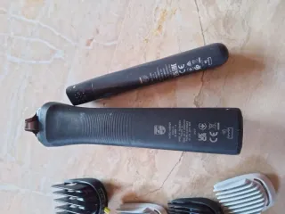 Philips Rasoio Barba capelli multifunzione Wet Dry