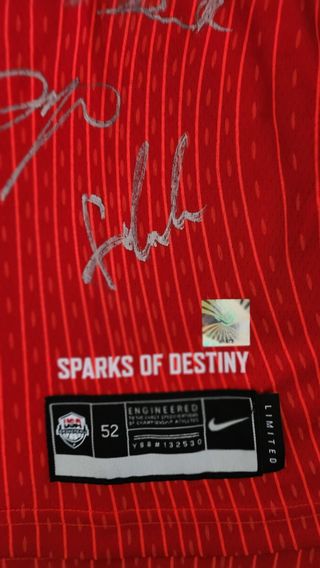 Maglia USA Lebron James autografata con COA