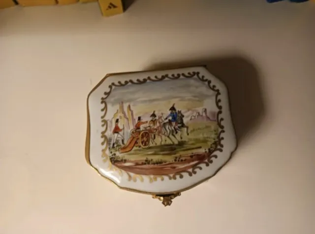 Scatola portagioie in porcellana toscana Giulia Mangani anni '50