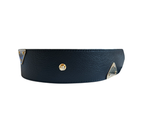 Fusciacca nera con dettagli oro