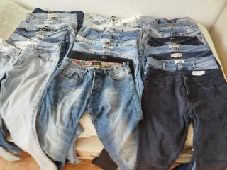 Lote 21 pantalones vaqueros distintas marcas, 42.