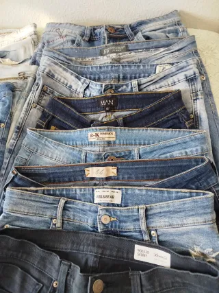 Lote 21 pantalones vaqueros distintas marcas, 42.