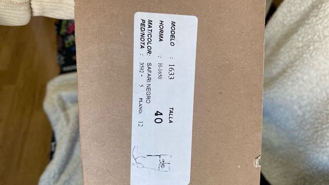 Botas caña alta piel Patricia Miller T40