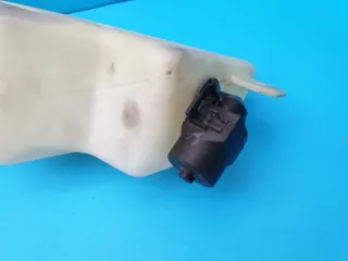 Fiat 131 242 vaschetta serbatoio acqua tergicrista