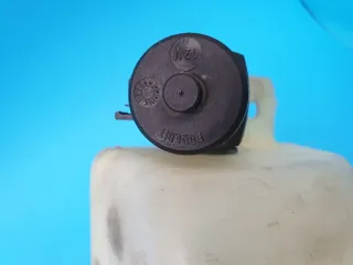 Fiat 131 242 vaschetta serbatoio acqua tergicrista