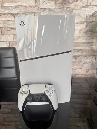 Consola PS5 Slim Blanca 1TB