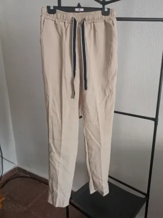 Conjunto sport beige talla L