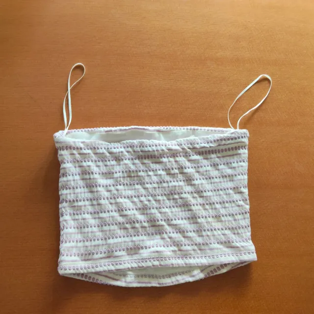 Top noon bandeau blanco con rayas rosas