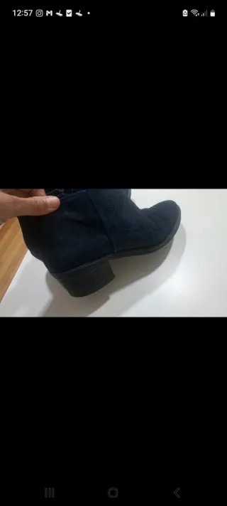 Botín y bolso azul marino. Conjunto muy buen estad